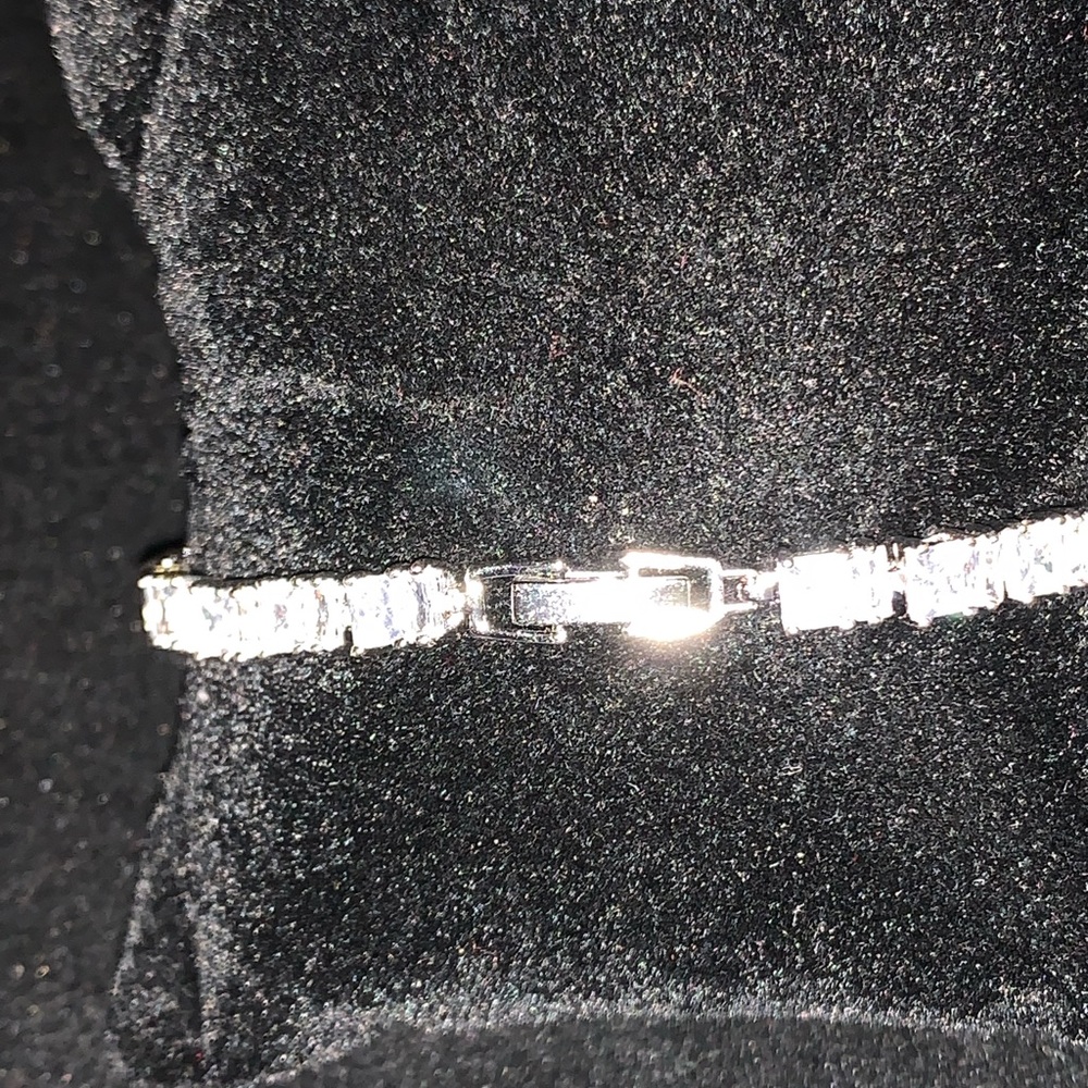 Bracelet - Picture 3 of 5